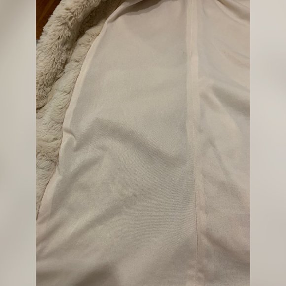 Pink Martini Beige Faux Fur Teddy Coat - Picture 10 of 10